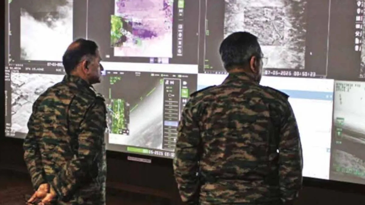 Exclusive: First photo of control room shows all three armed forces chiefs overseeing ‘Operation Sindoor’
